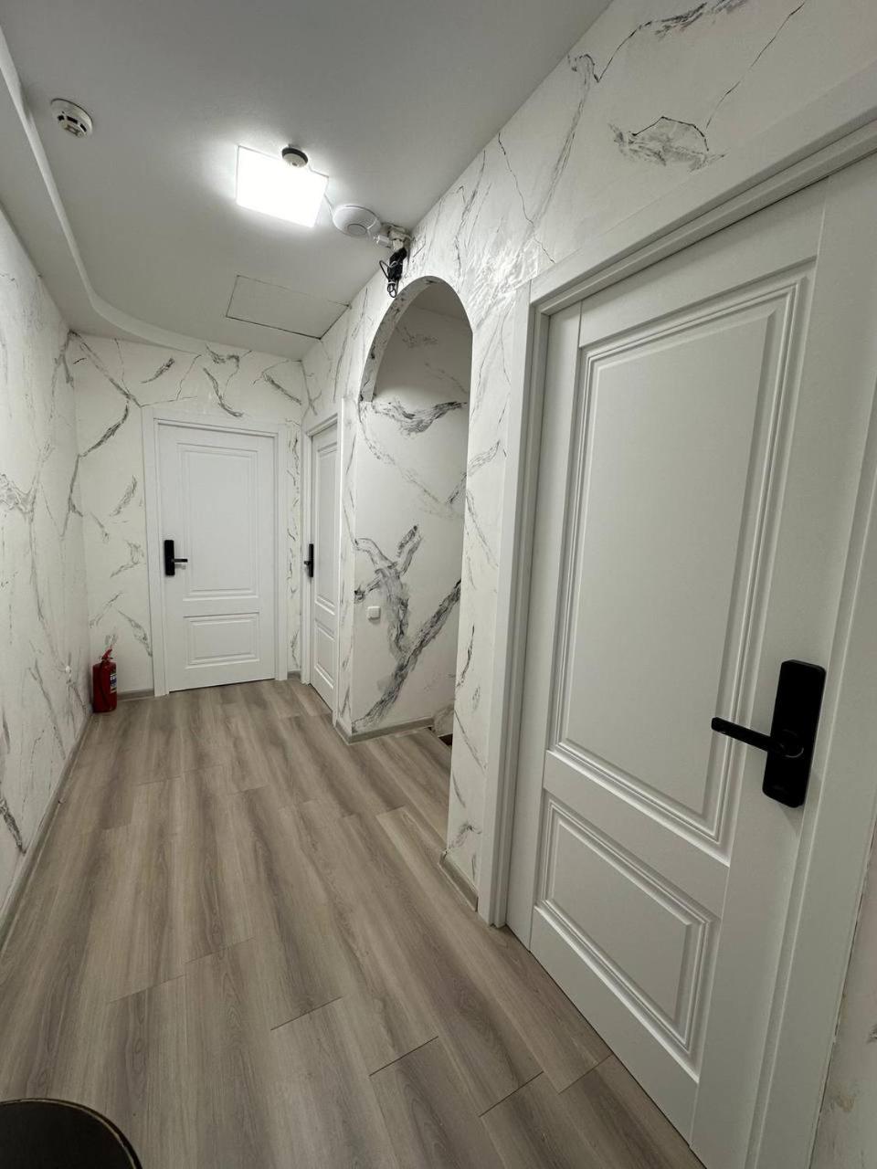 Olive Hotel Yerevan Bagian luar foto